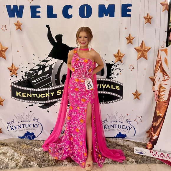 Dresses & Skirts - Hot Pink prom/ pageant gown